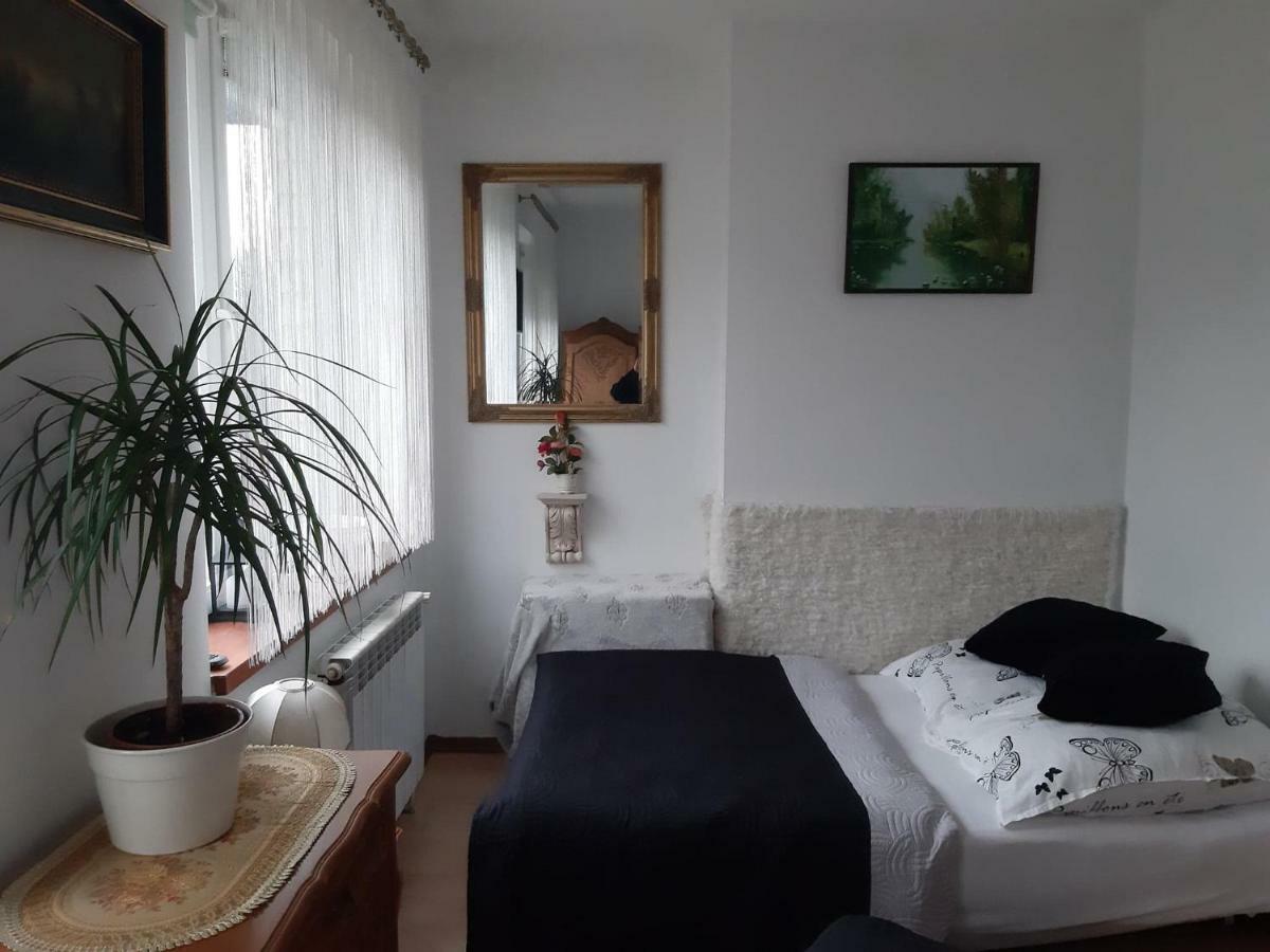 Zajazd Ponikiew - Noclegi Wadowice Dış mekan fotoğraf