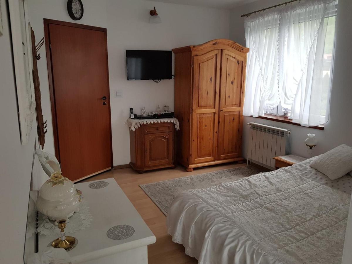 Zajazd Ponikiew - Noclegi Wadowice Dış mekan fotoğraf